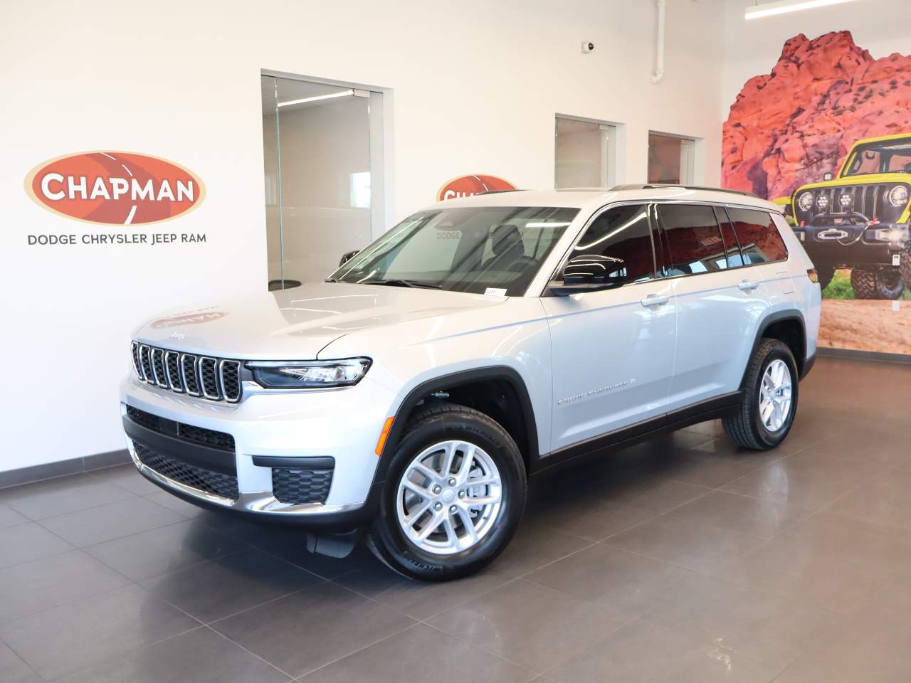 2025 Jeep Grand Cherokee L Laredo