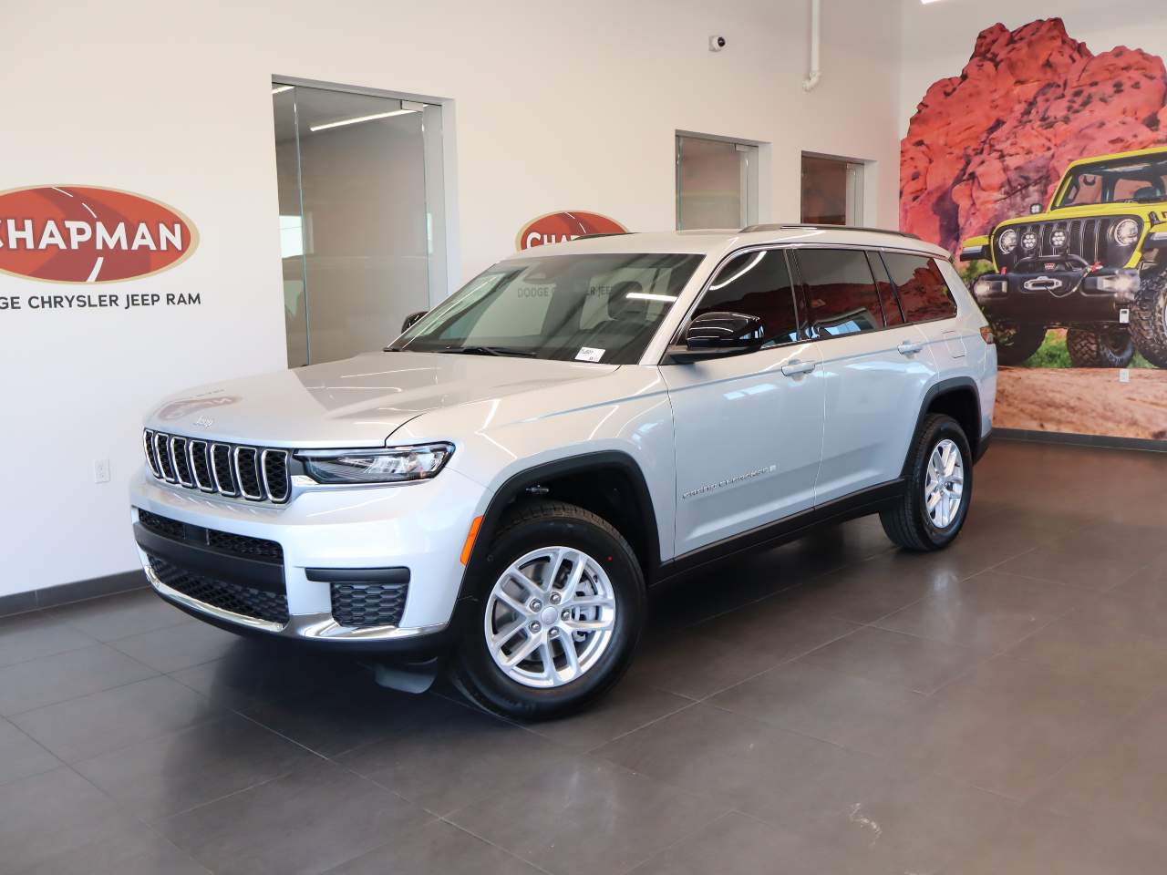 2025 Jeep Grand Cherokee L Laredo