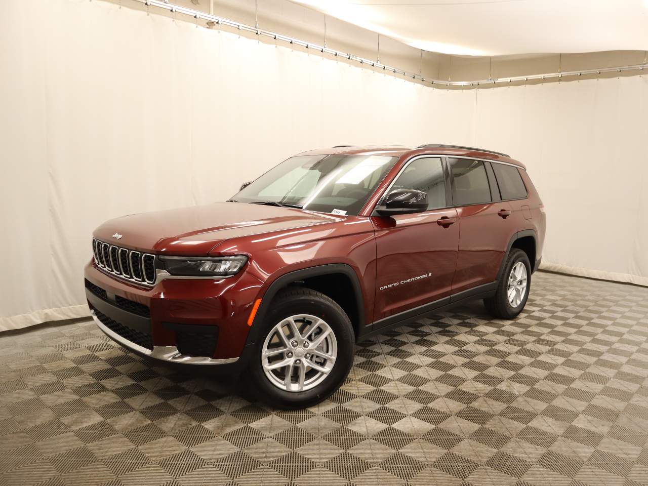 2024 Jeep Grand Cherokee L Laredo