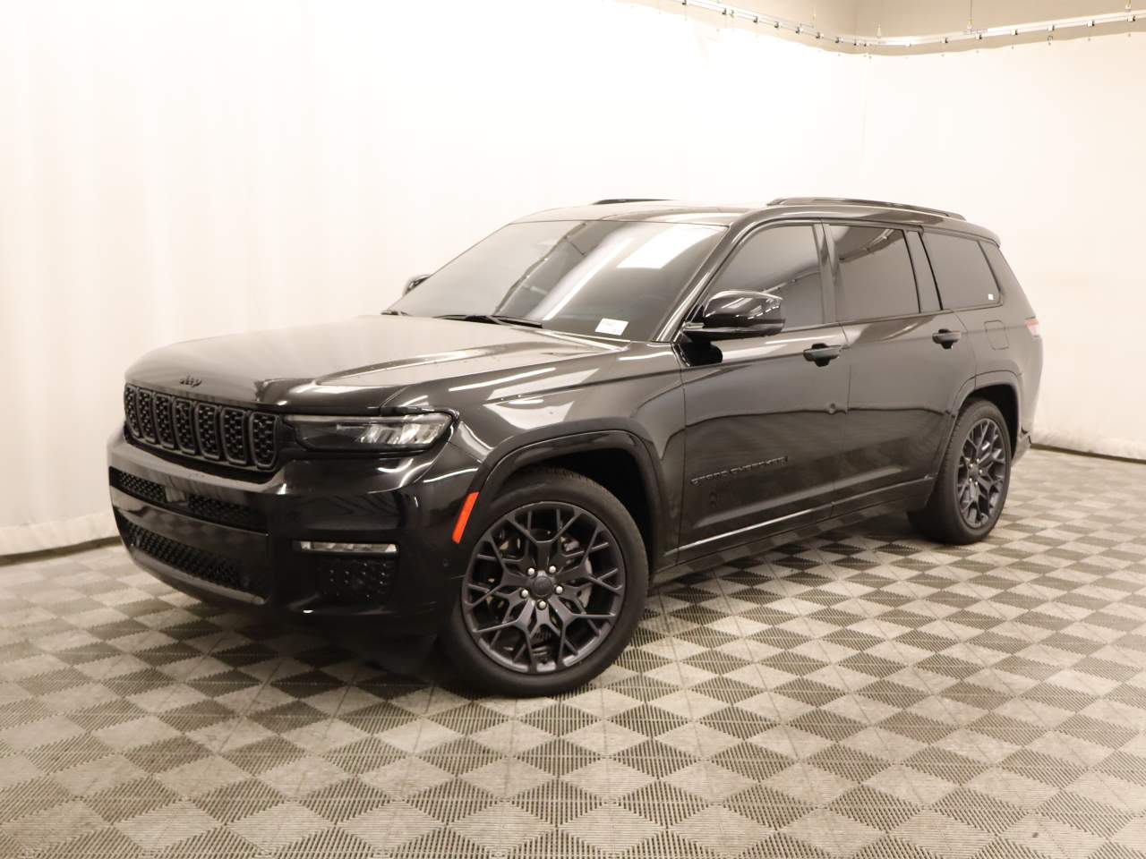 2023 Jeep Grand Cherokee L Summit
