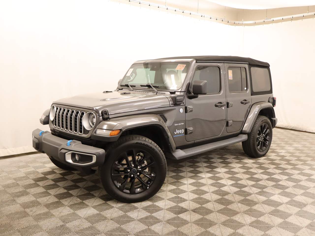 2024 Jeep Wrangler Sahara 4xe