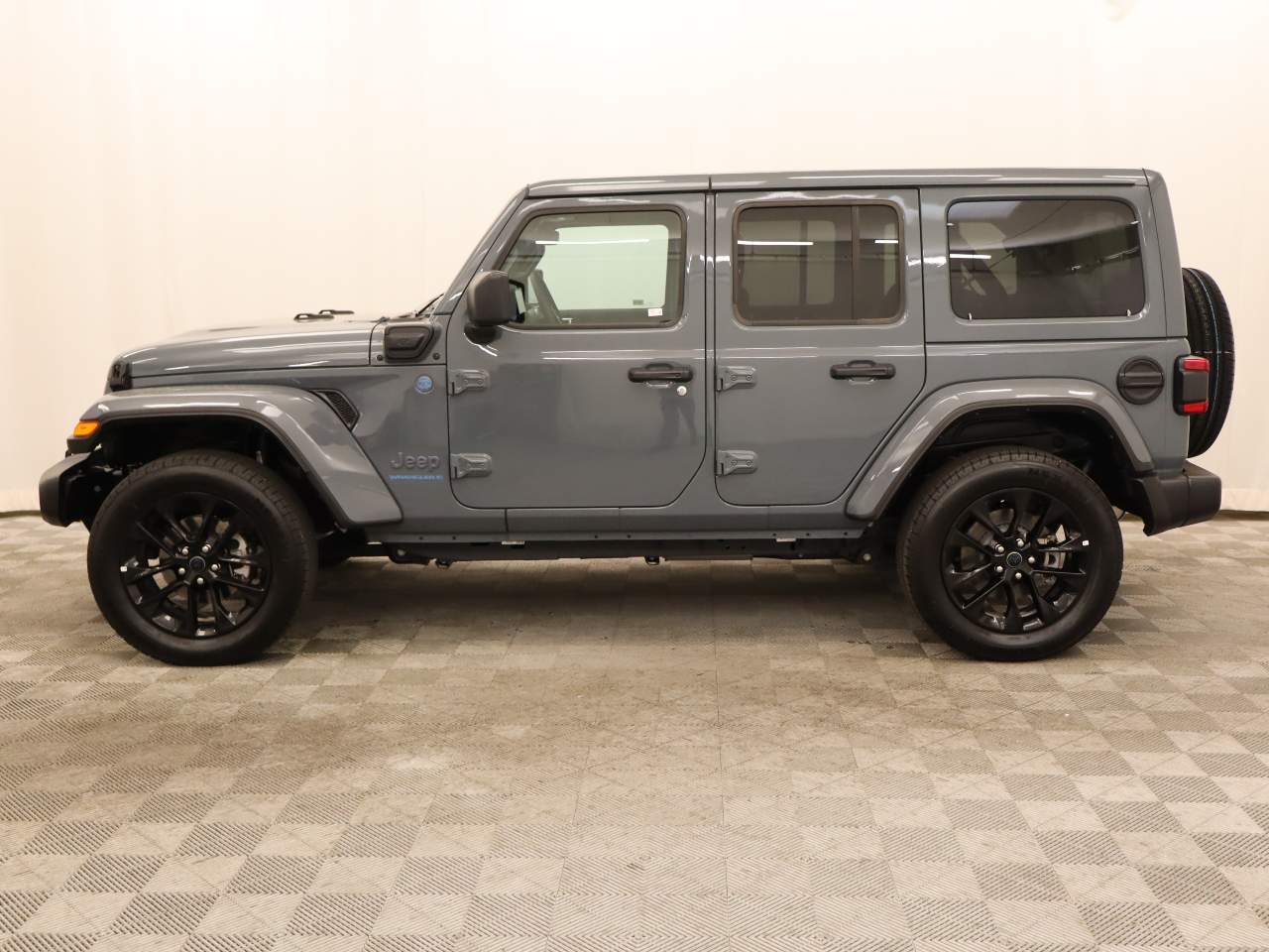 2025 Jeep Wrangler Sahara 4xe