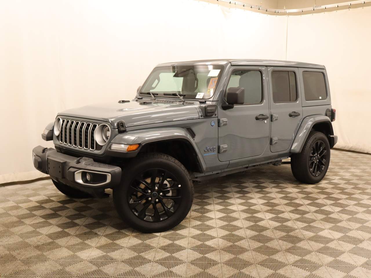 2025 Jeep Wrangler Sahara 4xe