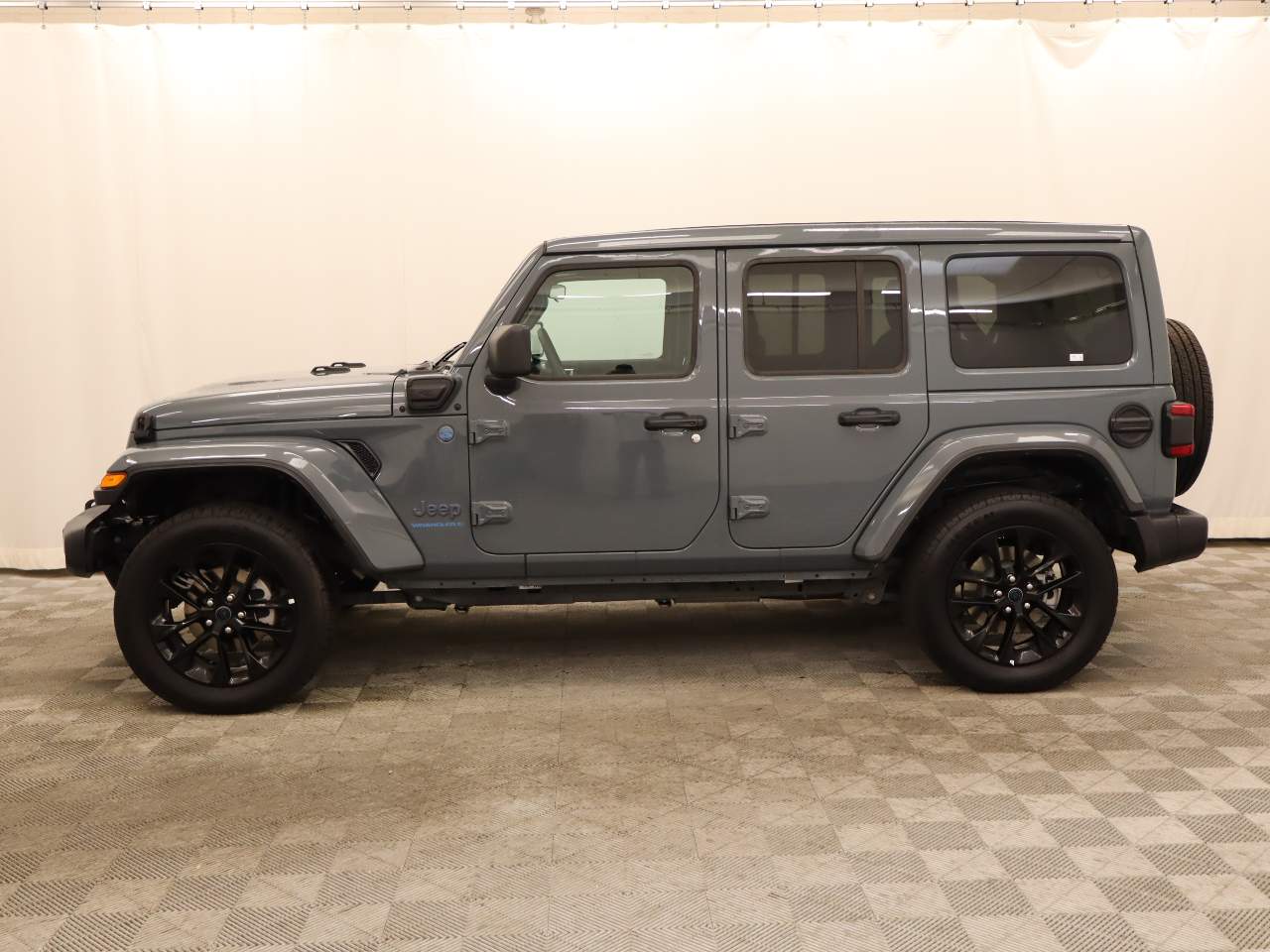2025 Jeep Wrangler Sahara 4xe