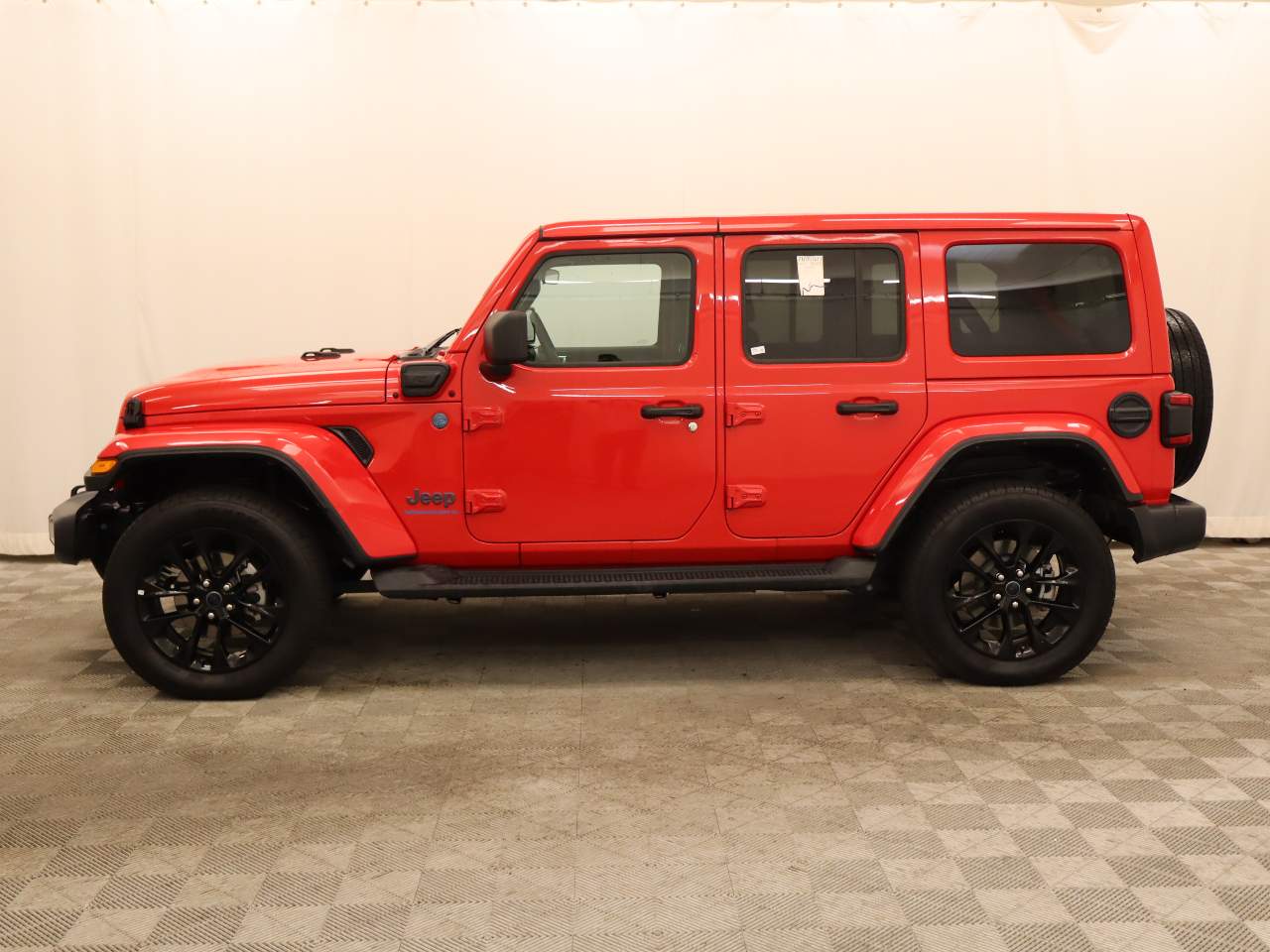 2025 Jeep Wrangler Sahara 4xe