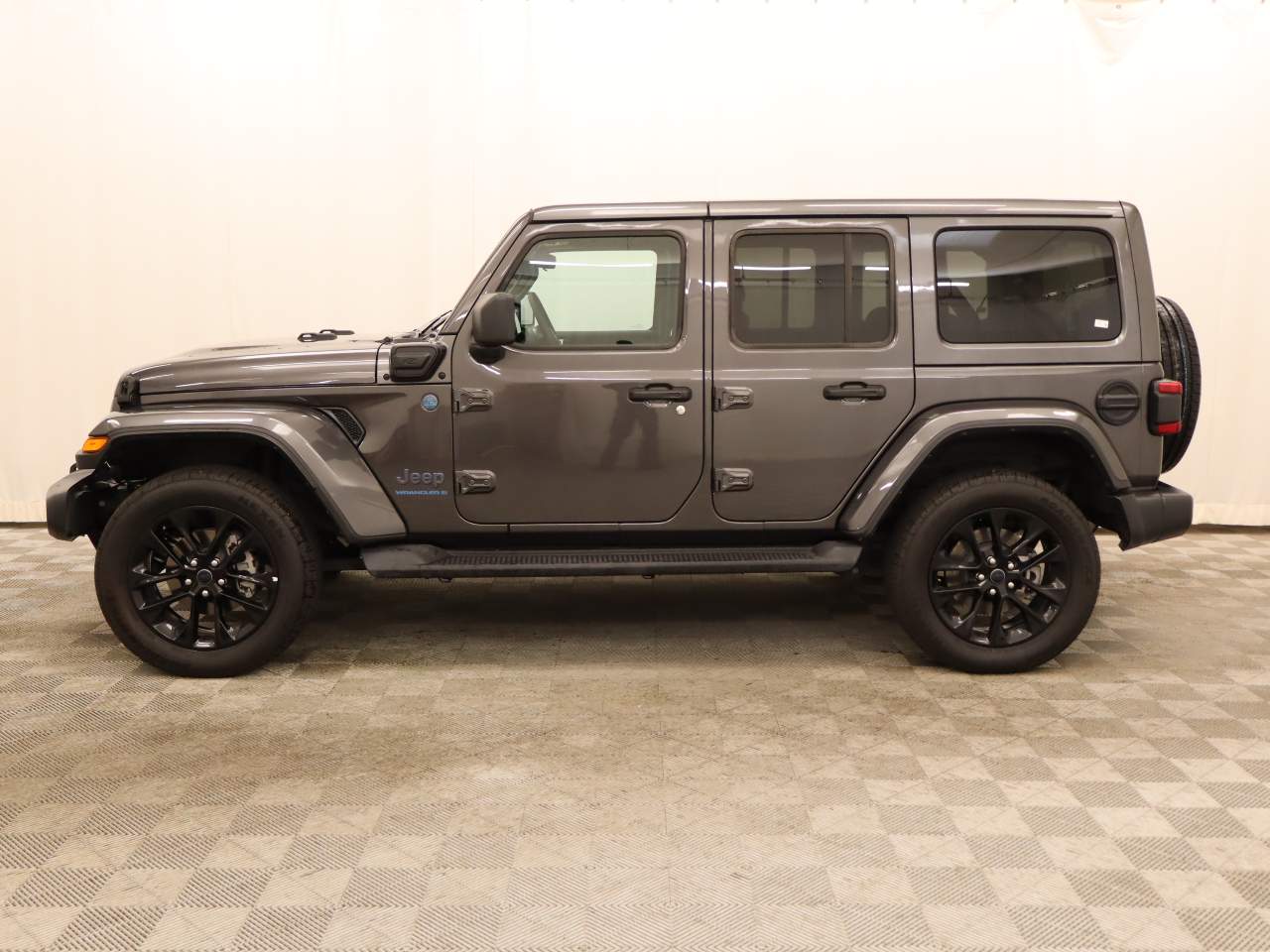 2025 Jeep Wrangler Sahara 4xe