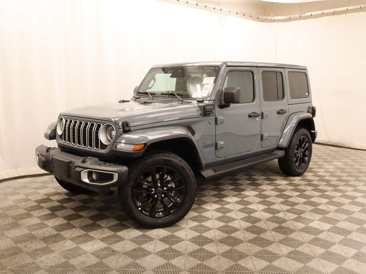 2025 Jeep Wrangler Sahara 4xe
