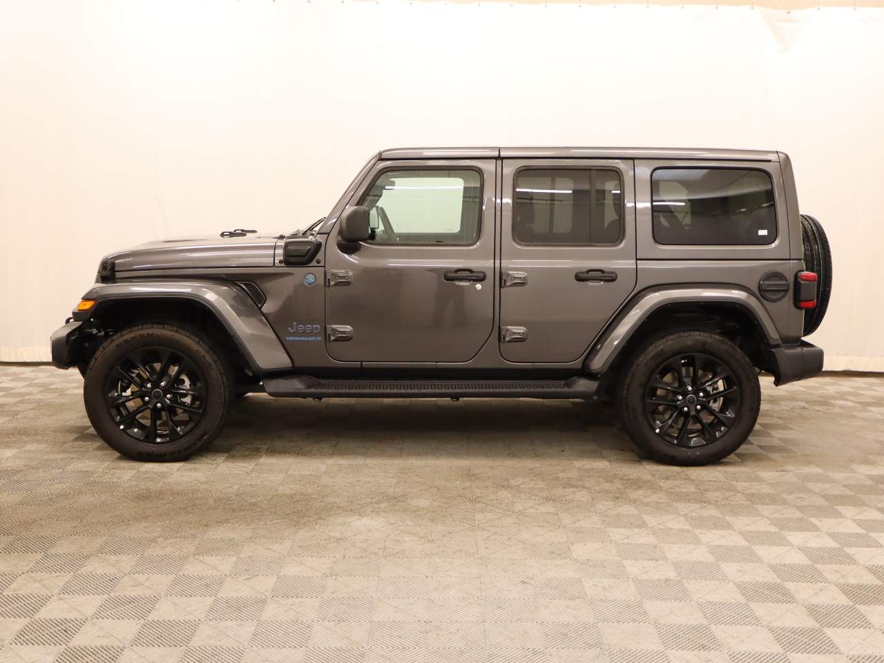2025 Jeep Wrangler Sahara 4xe