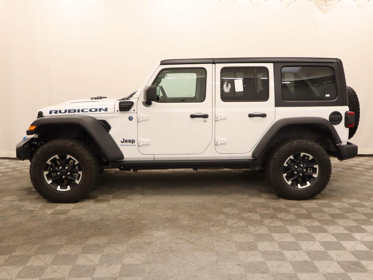2025 Jeep Wrangler Rubicon 4xe