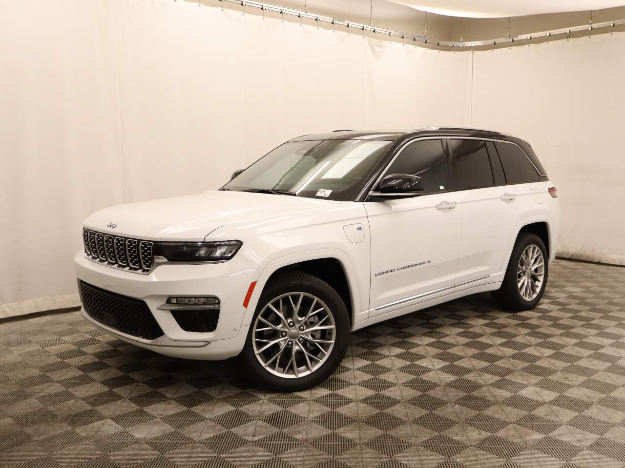 2023 Jeep Grand Cherokee Summit 4xe