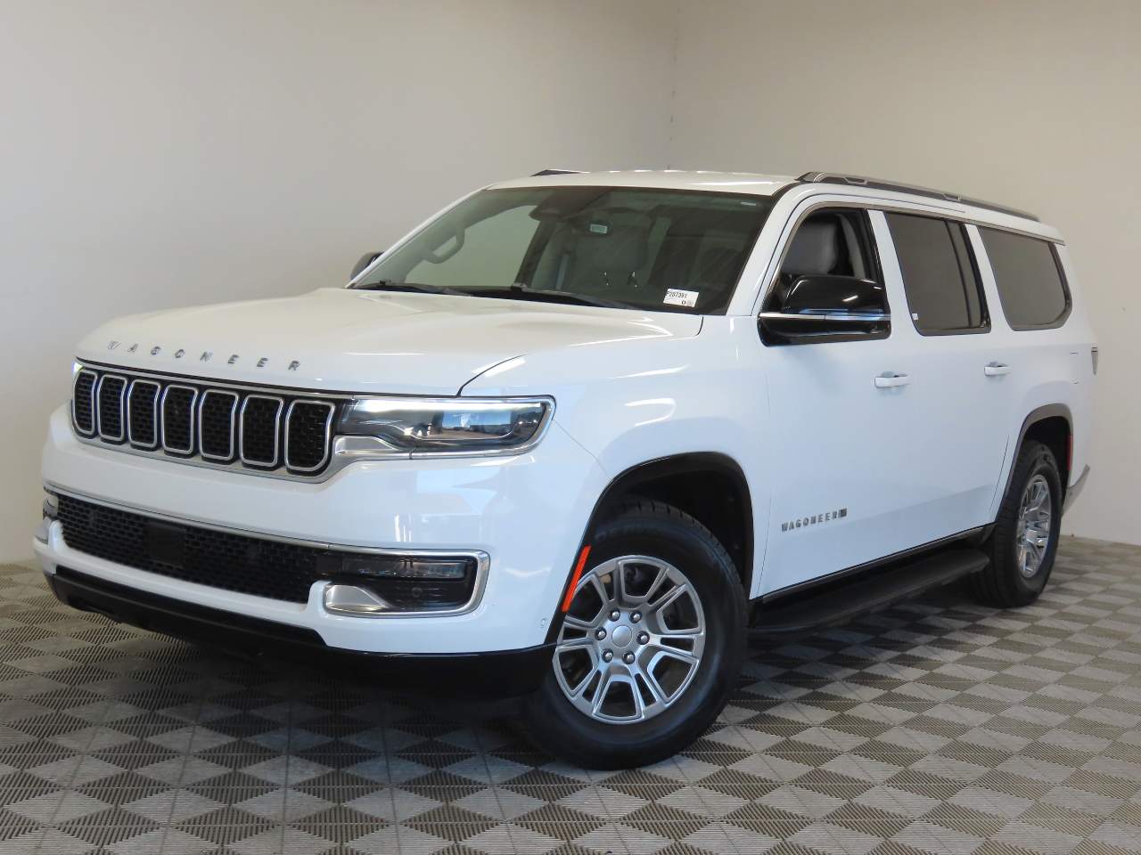 2023 Jeep Wagoneer L  