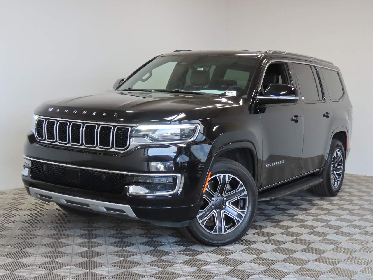 Diamond Black Crystal Pearl Coat 2024 Jeep Wagoneer SUV / Crossover 4X2 8-Speed Automatic