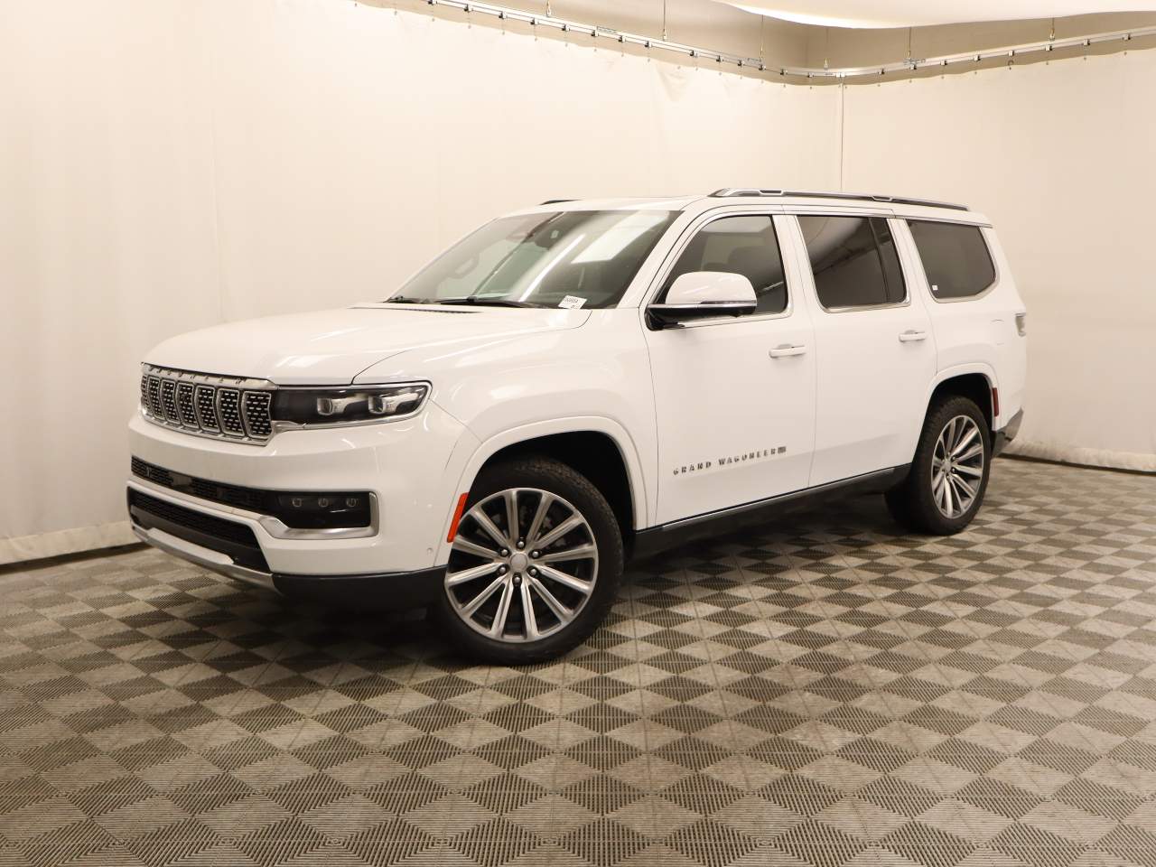 2022 Jeep Grand Wagoneer Series II