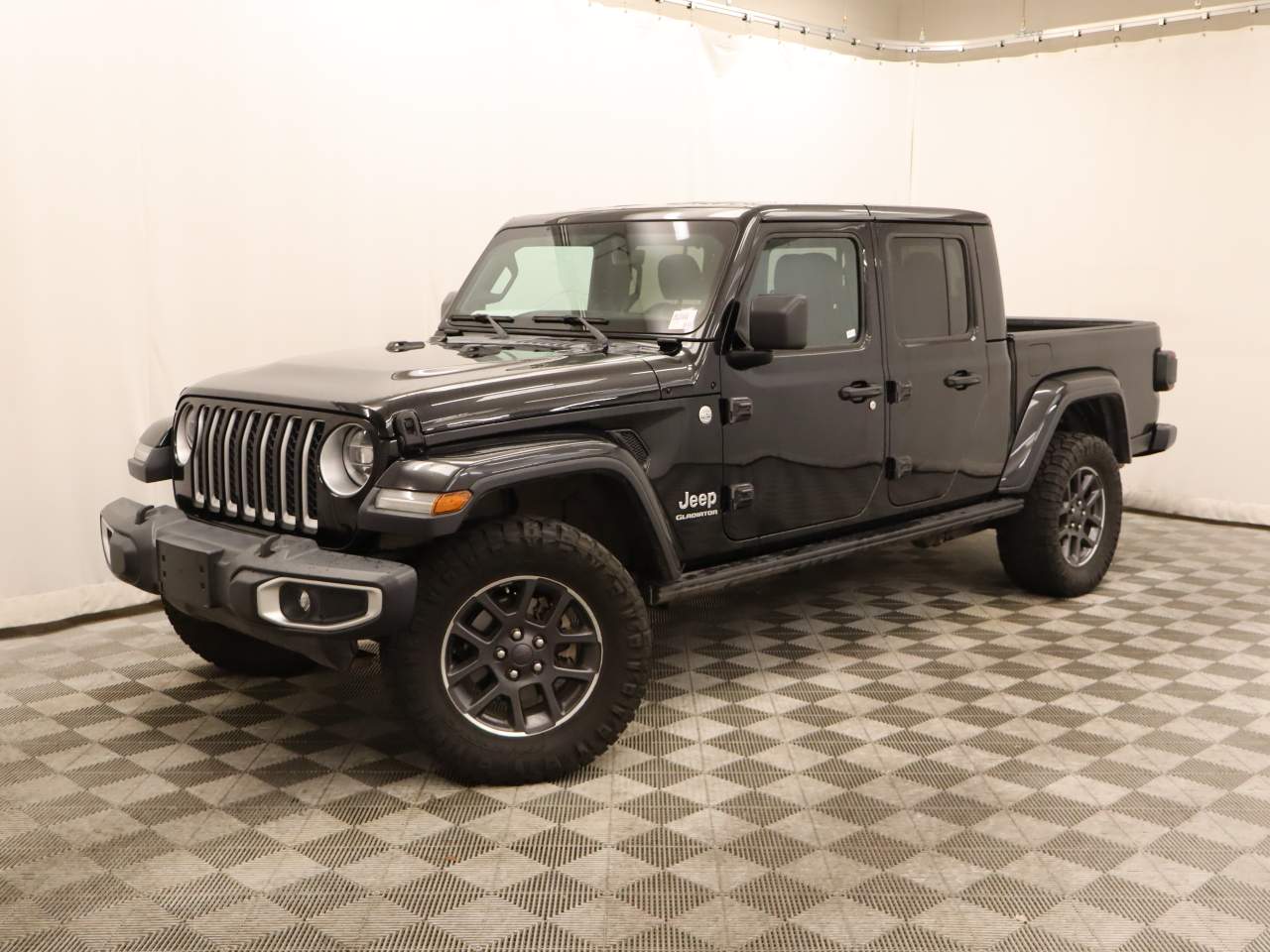 2020 Jeep Gladiator Overland Crew Cab