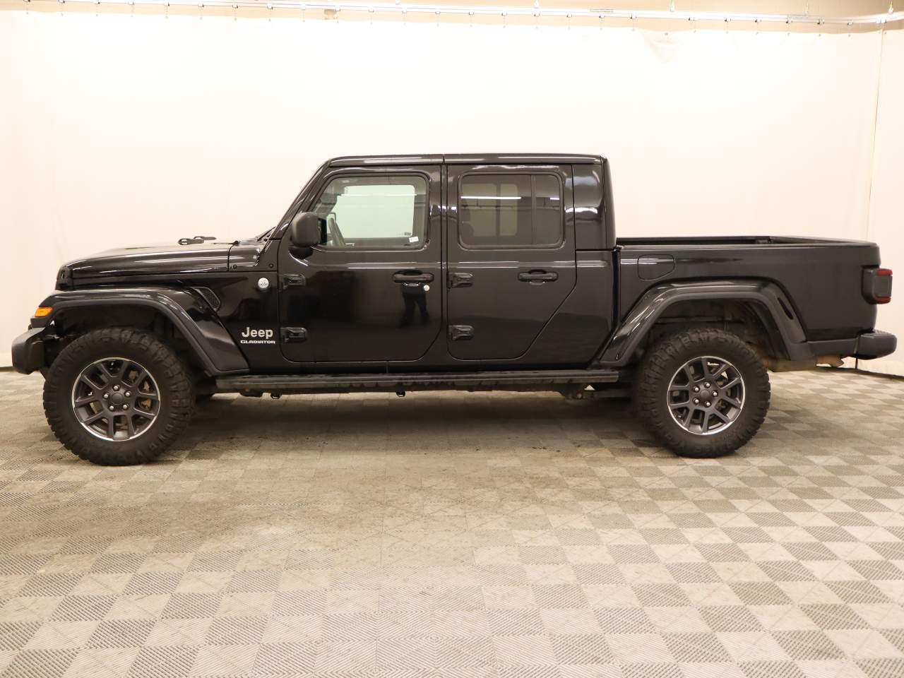 2020 Jeep Gladiator Overland Crew Cab