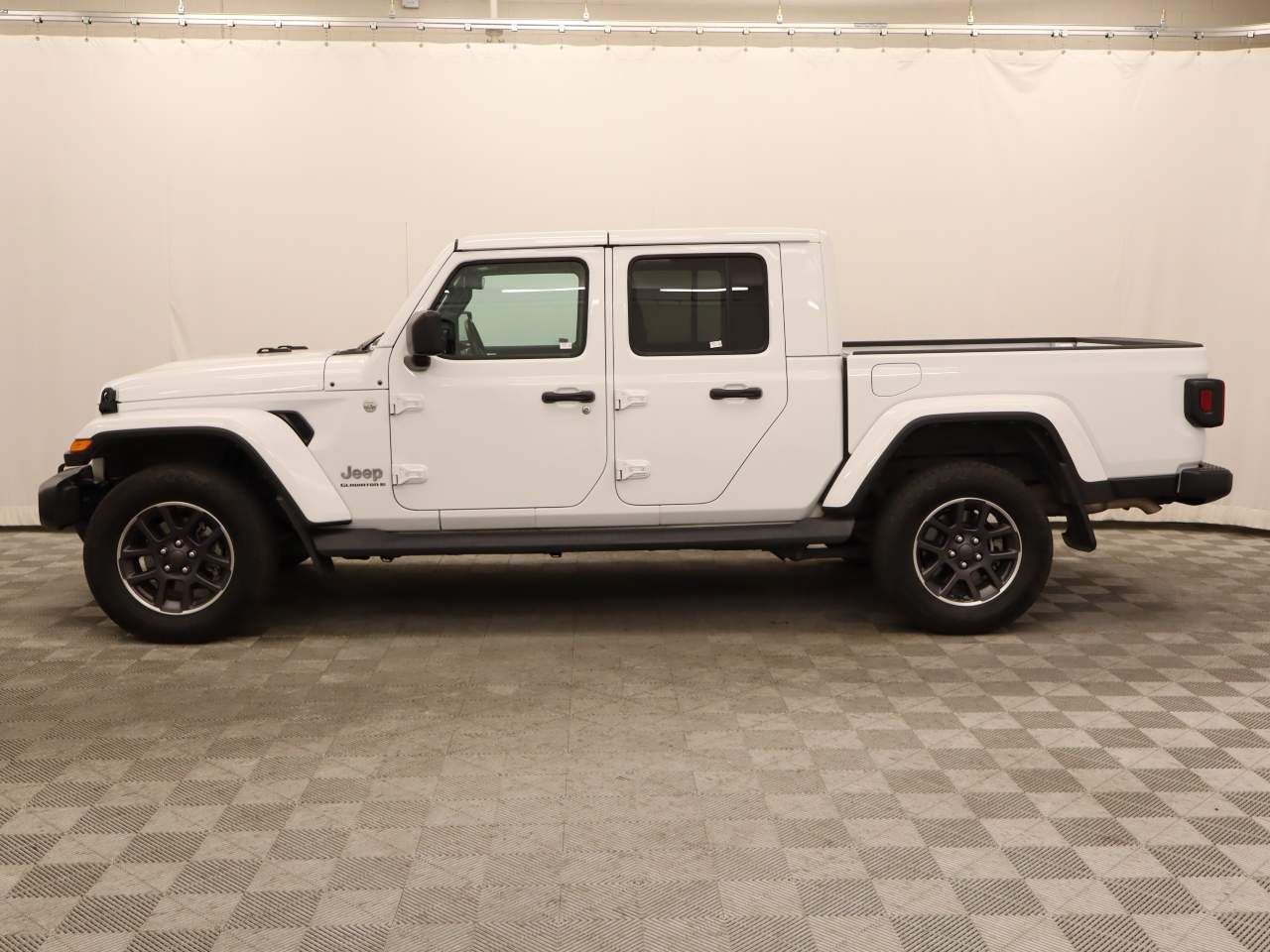 2023 Jeep Gladiator Overland Crew Cab
