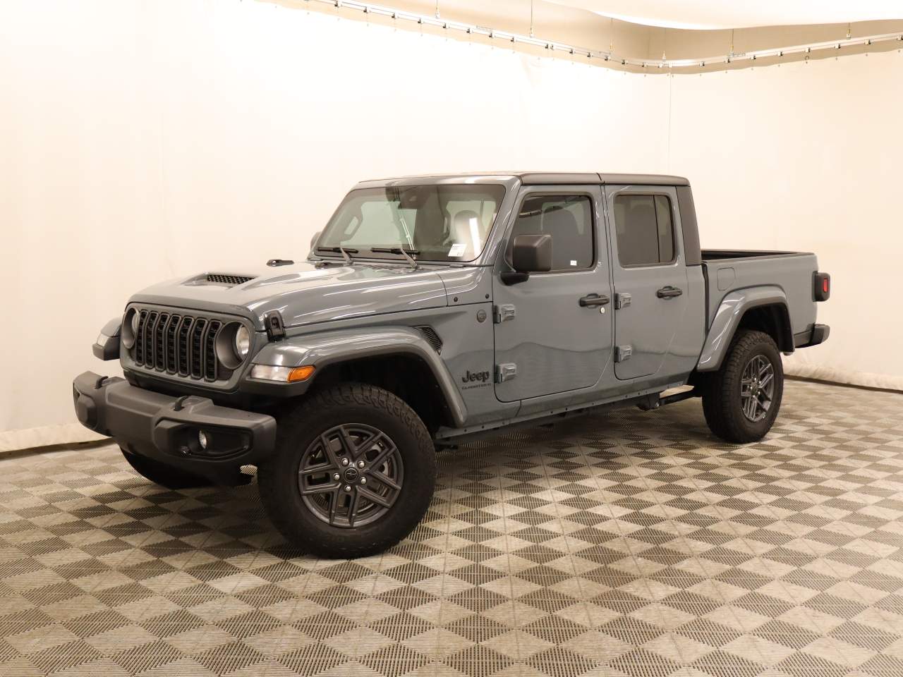 2025 Jeep Gladiator Sport S Crew Cab