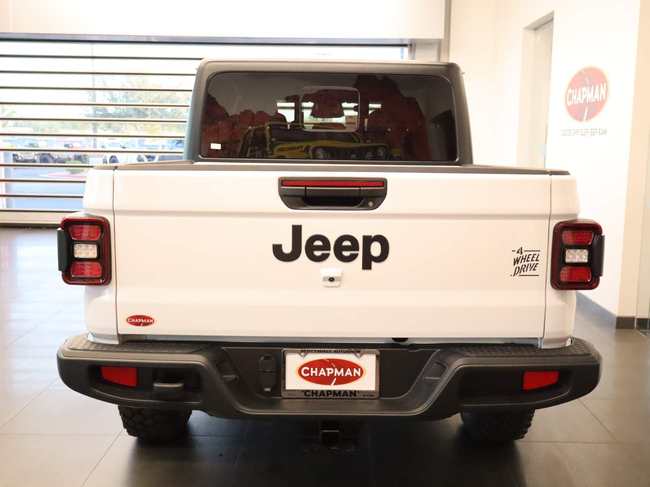 View vehicle photo 5