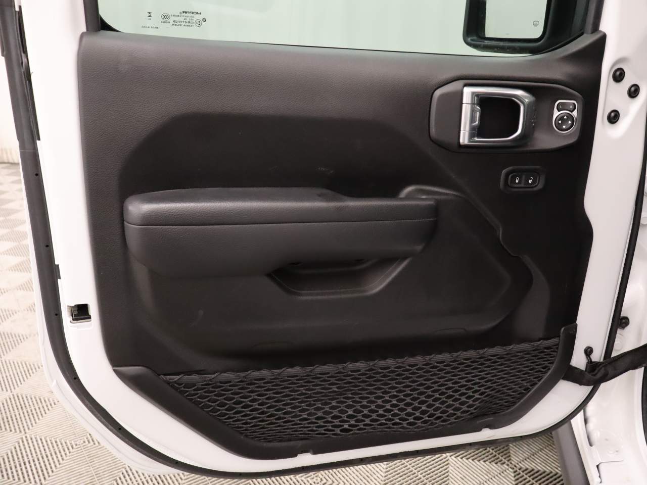 2025 Jeep Gladiator Mojave Crew Cab