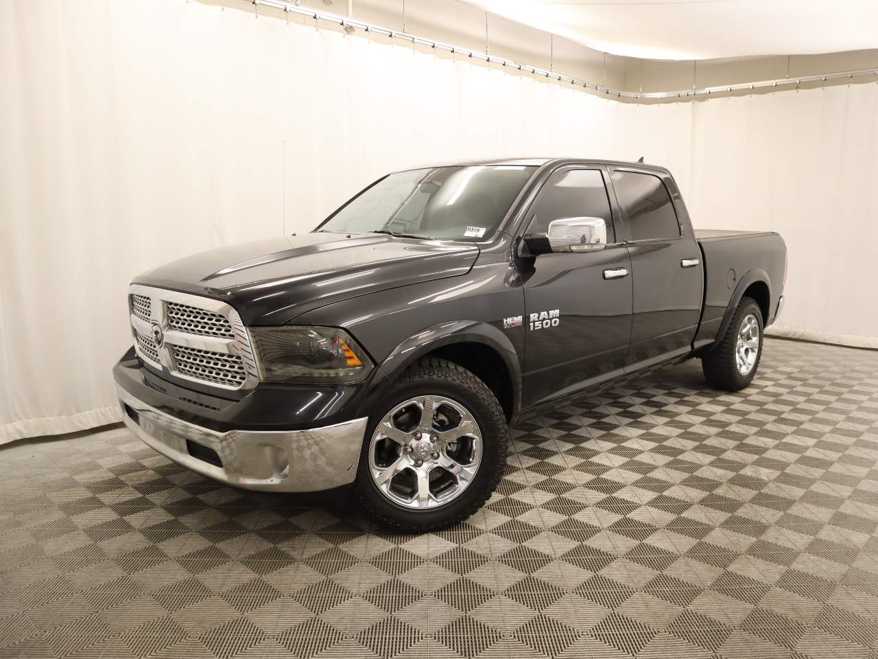 2017 Ram 1500 Laramie Crew Cab