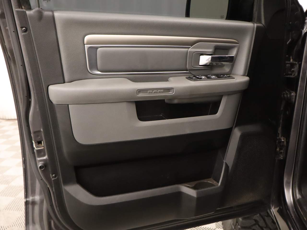 2019 Ram 1500 Classic Warlock Crew Cab