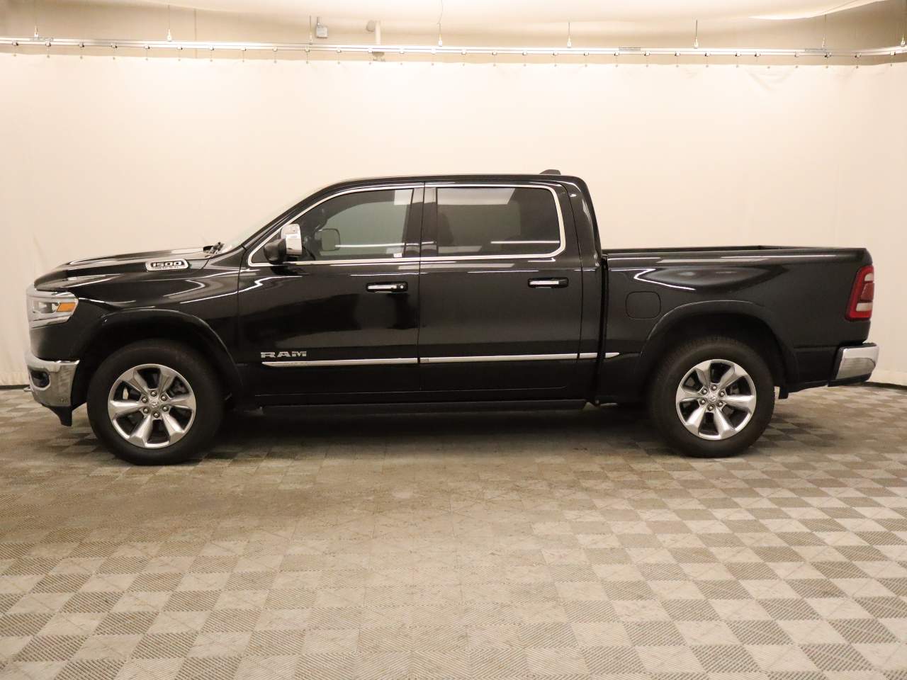 2019 Ram 1500 Limited Crew Cab