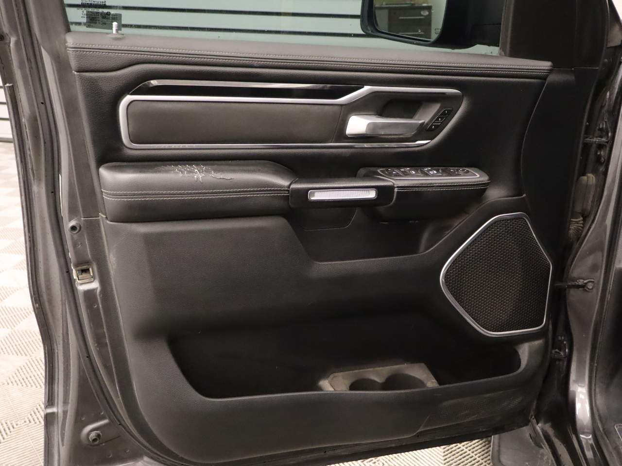 2020 Ram 1500 Laramie Crew Cab
