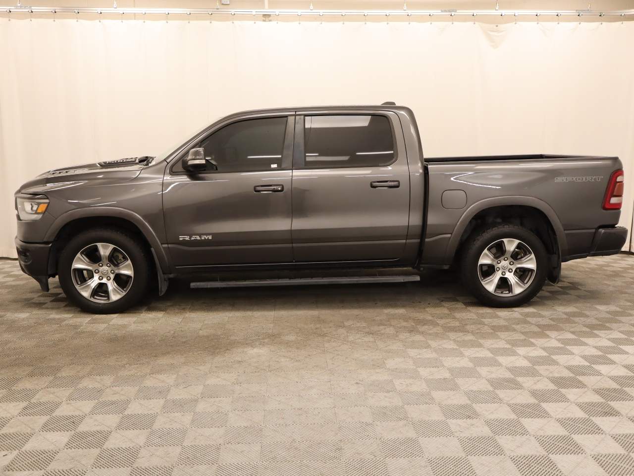 2020 Ram 1500 Laramie Crew Cab