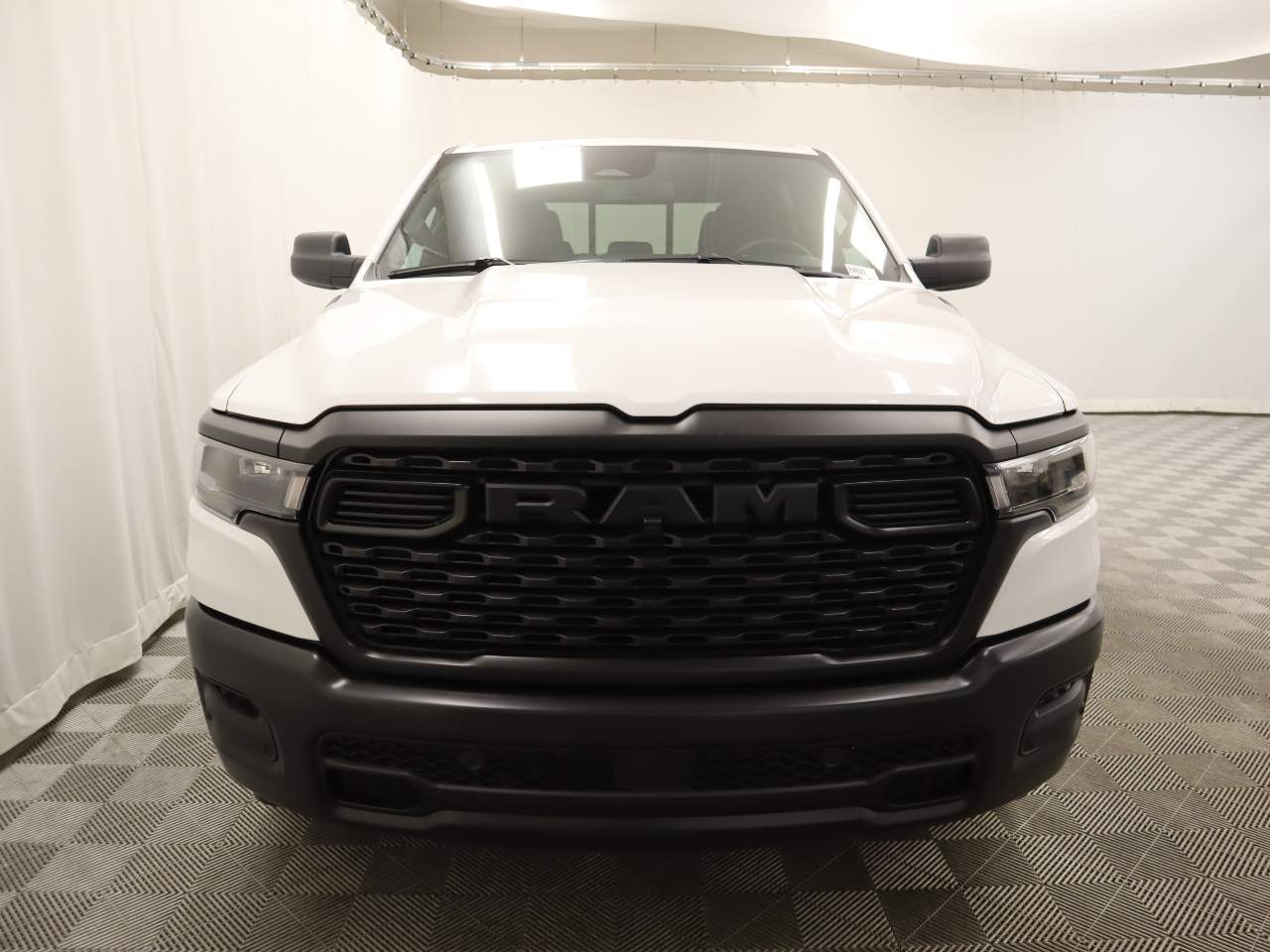 2025 Ram 1500 Crew Cab Tradesman