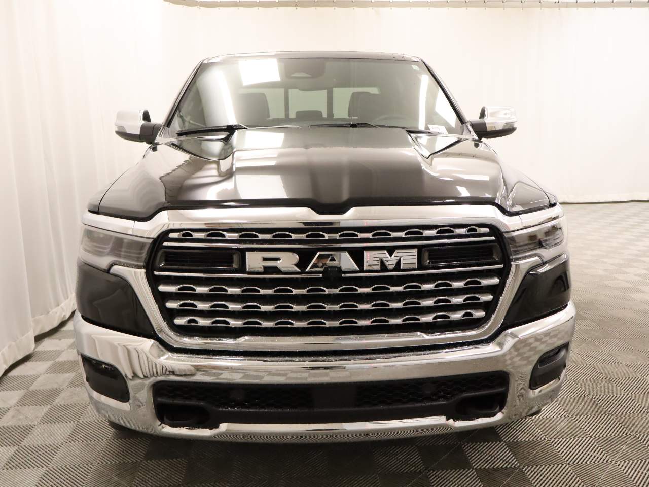 2025 Ram 1500 Crew Cab Limited