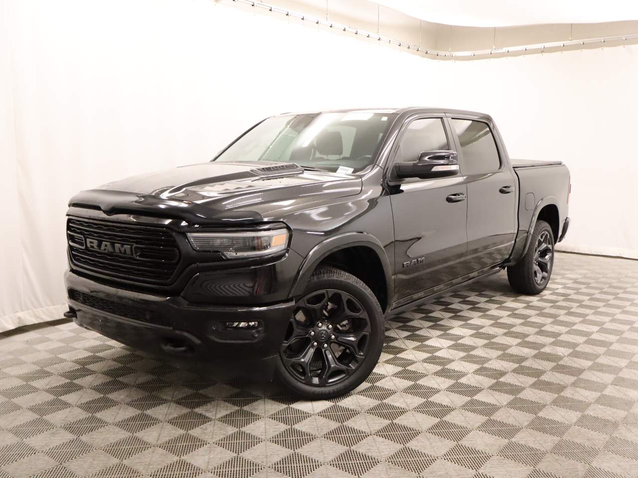 2022 Ram 1500 Limited Crew Cab