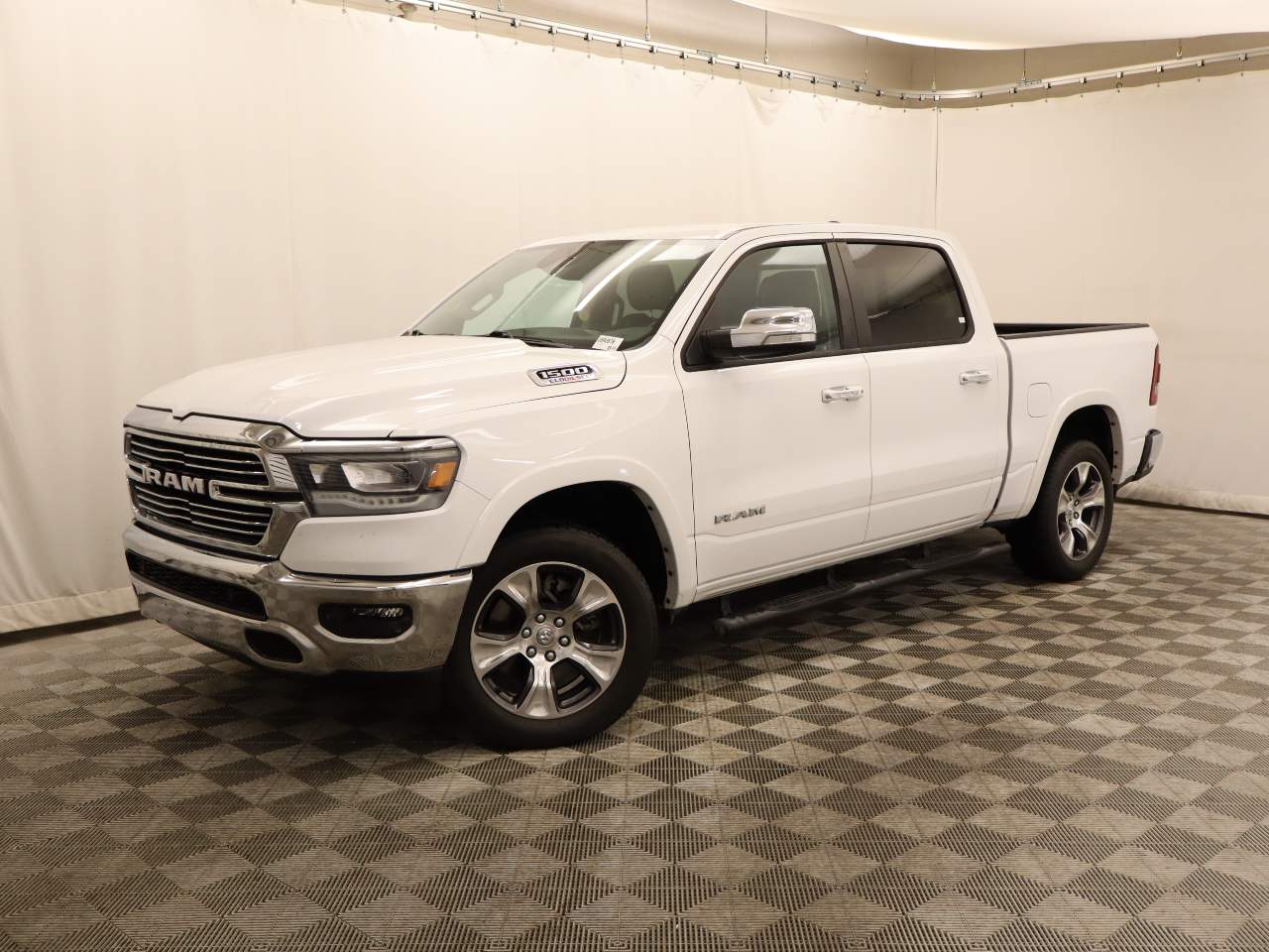 2022 Ram 1500 Laramie Crew Cab