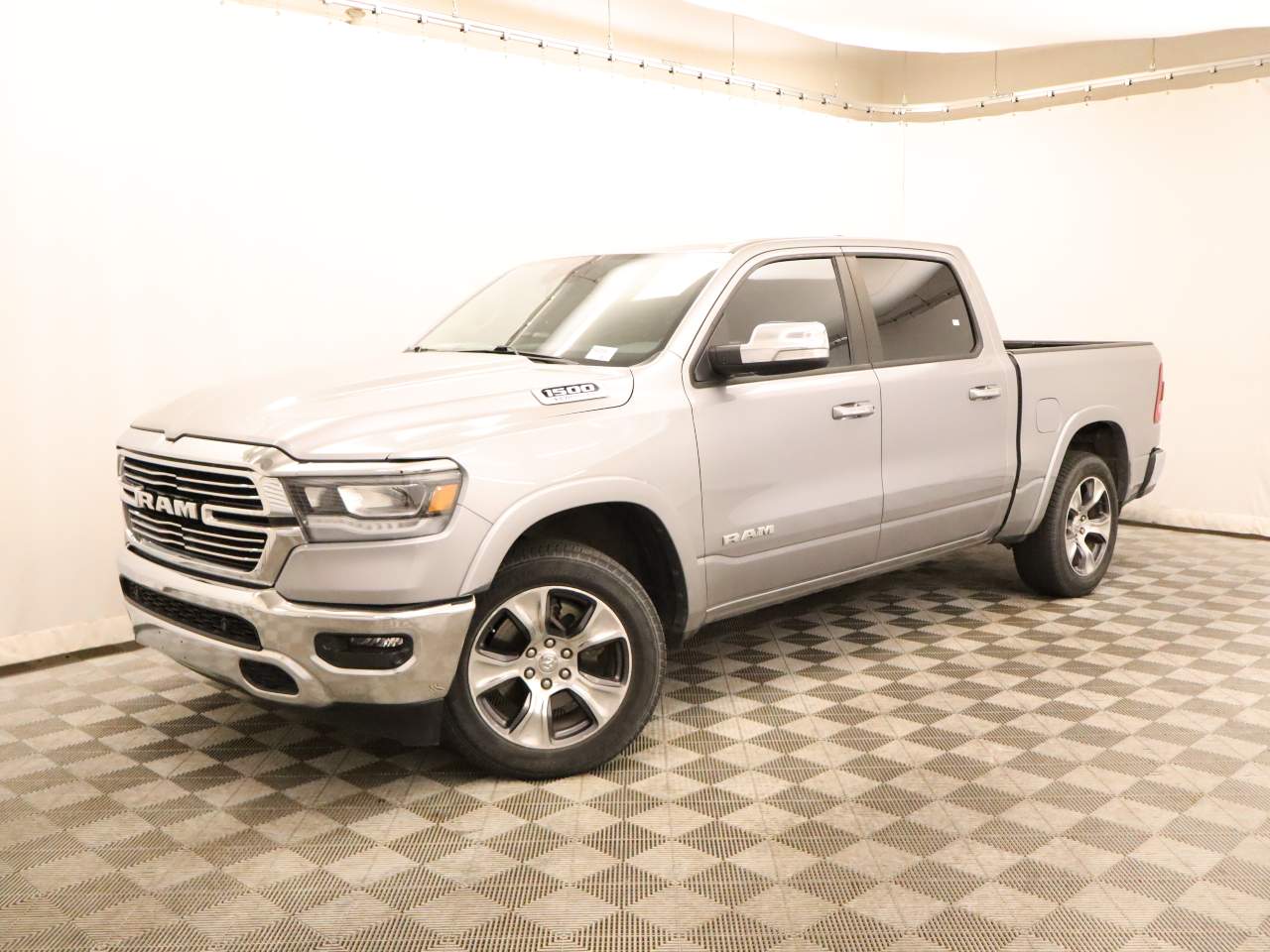 2022 Ram 1500 Laramie Crew Cab