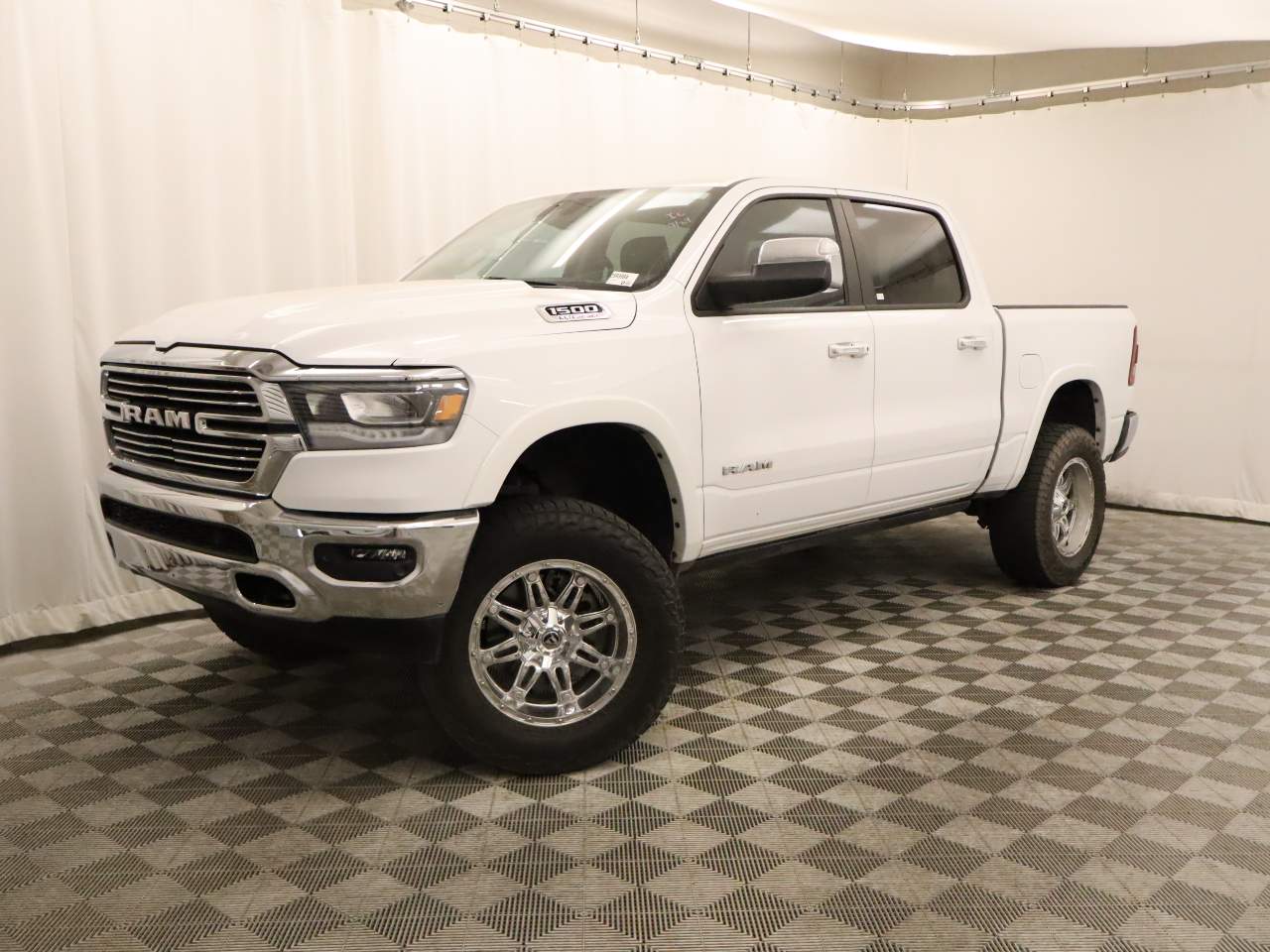 2022 Ram 1500 Laramie Crew Cab