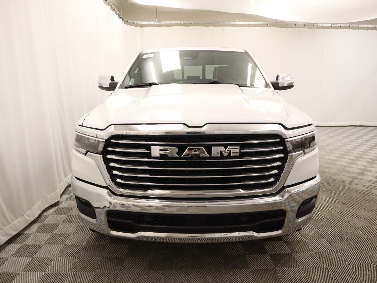 2025 Ram 1500 Crew Cab Laramie