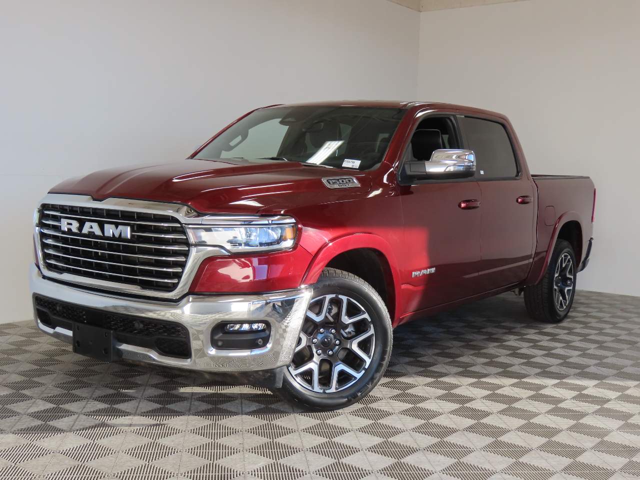 2025 Ram 1500 Laramie Crew Cab