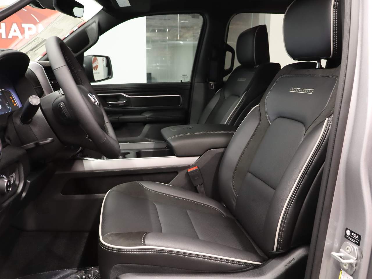 2026 RAM 1500 Laramie - Photo 11