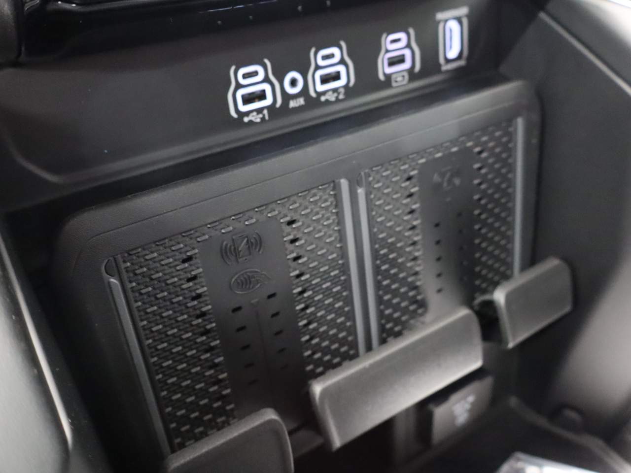 2026 RAM 1500 Laramie - Photo 19