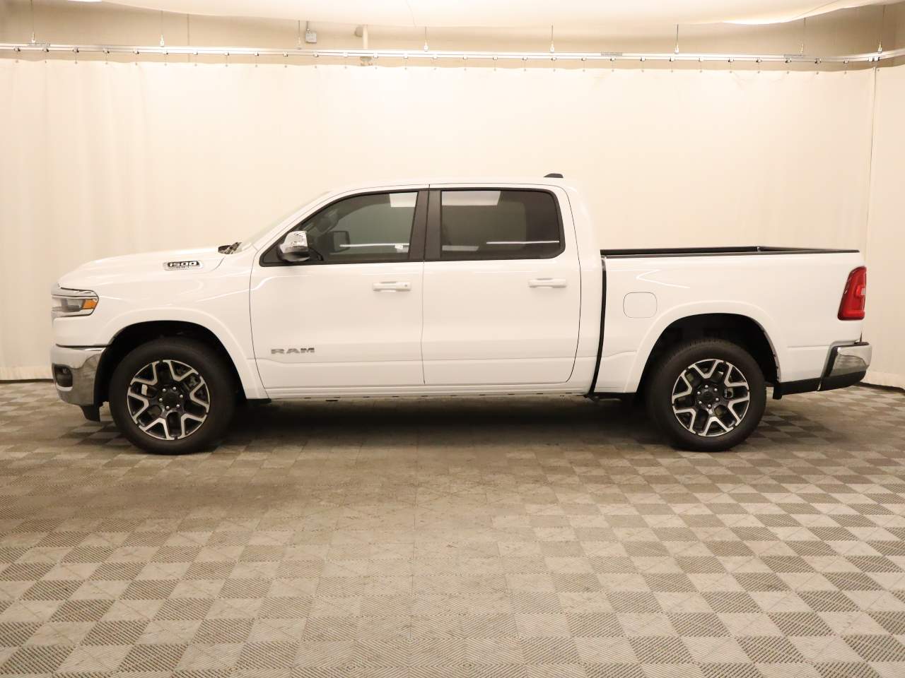 2025 Ram 1500 Laramie Crew Cab
