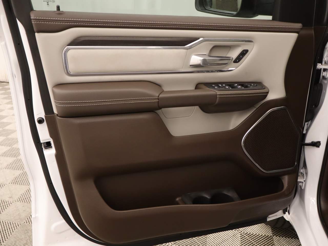 2025 Ram 1500 Laramie Crew Cab