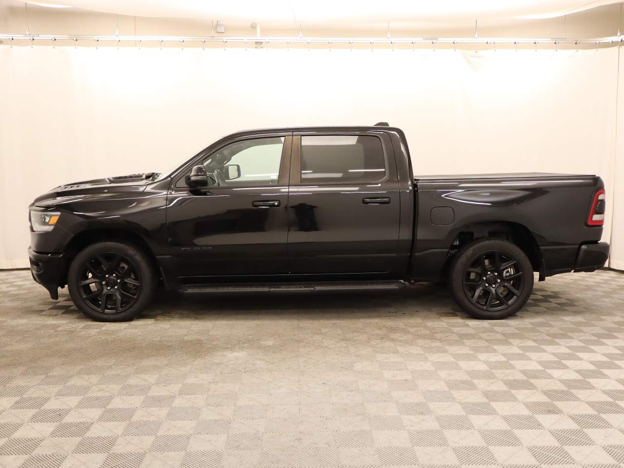 2023 Ram 1500 Laramie Crew Cab