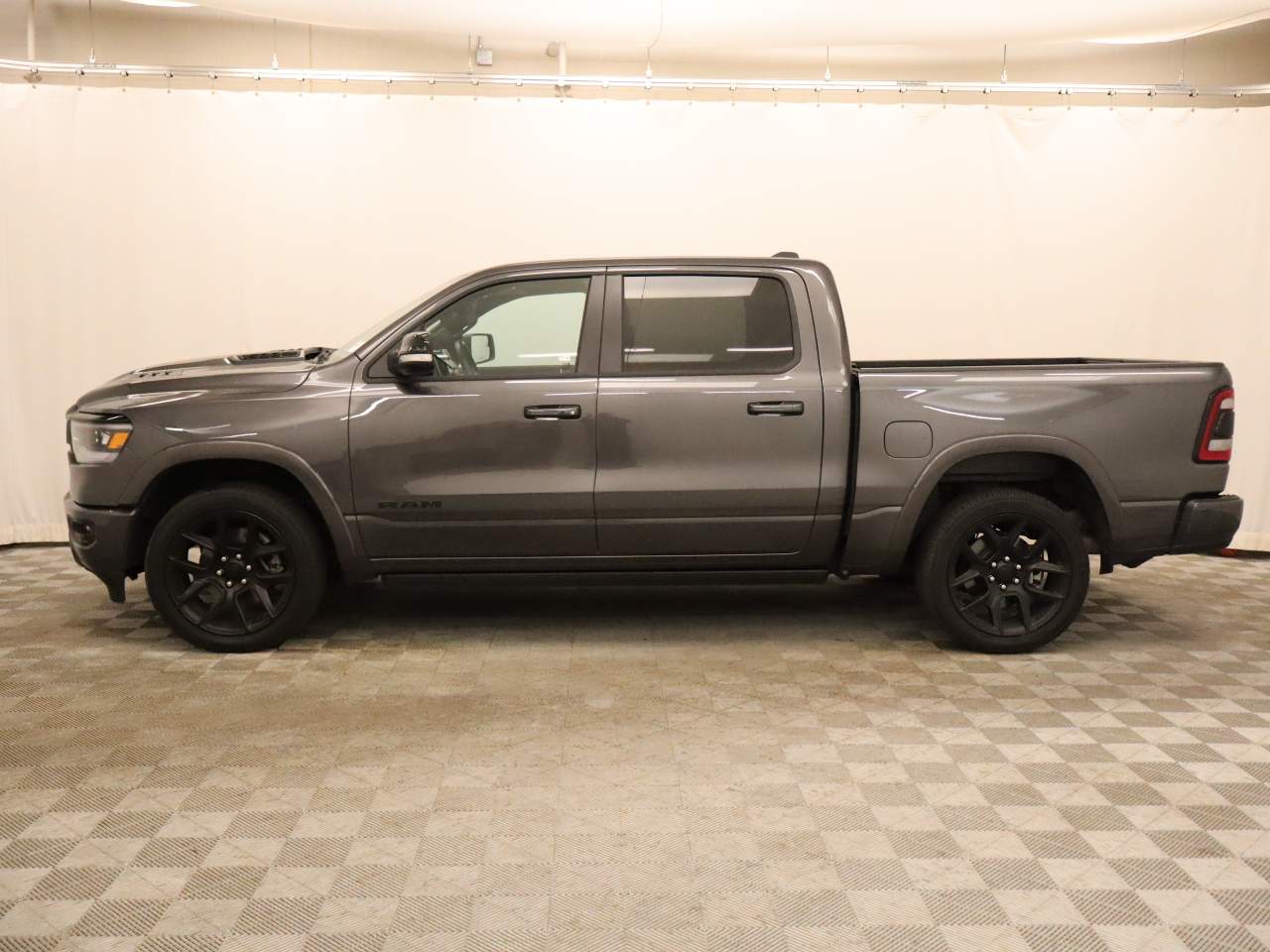 2022 Ram 1500 Laramie Crew Cab