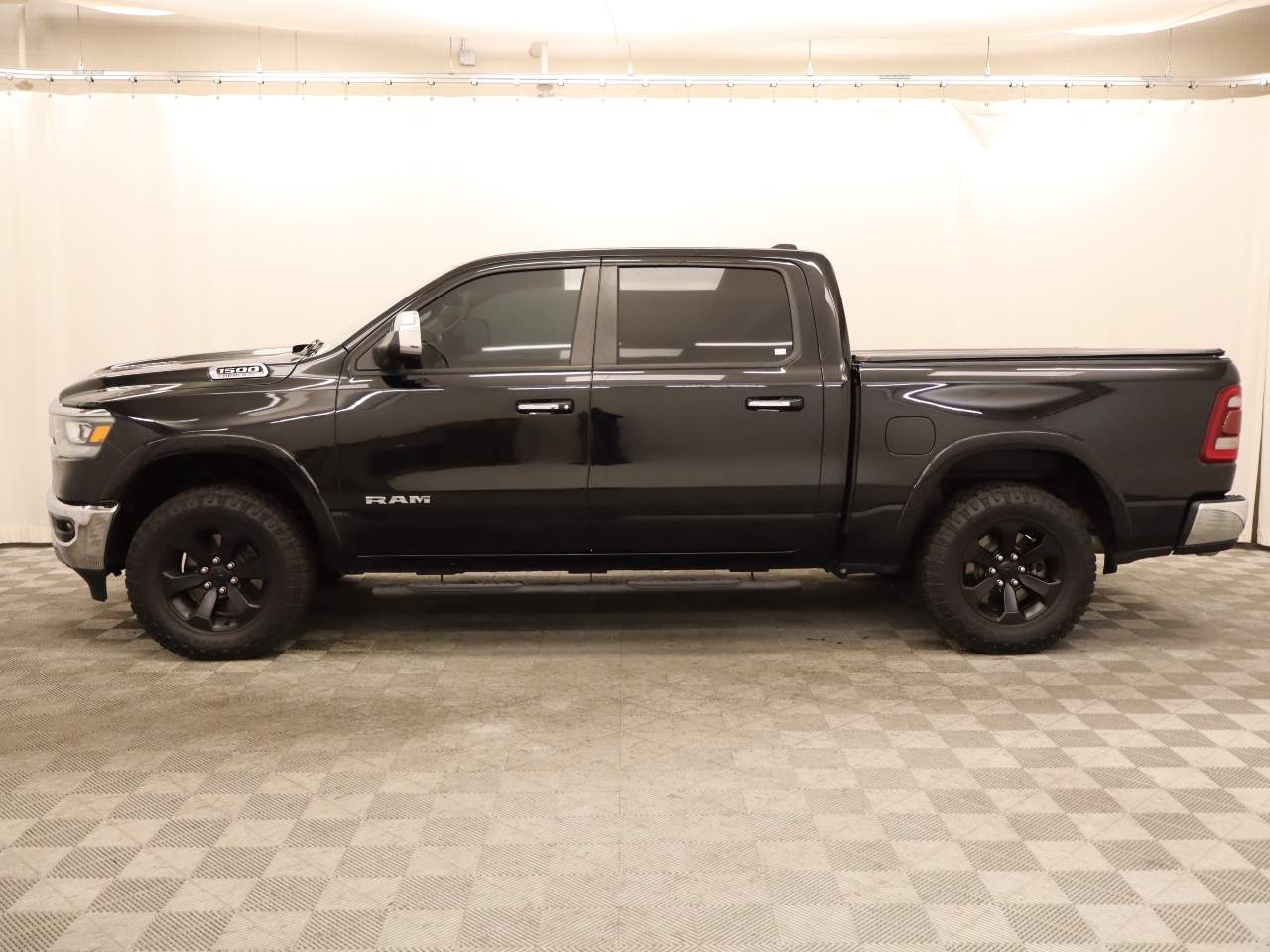 2022 Ram 1500 Laramie Crew Cab