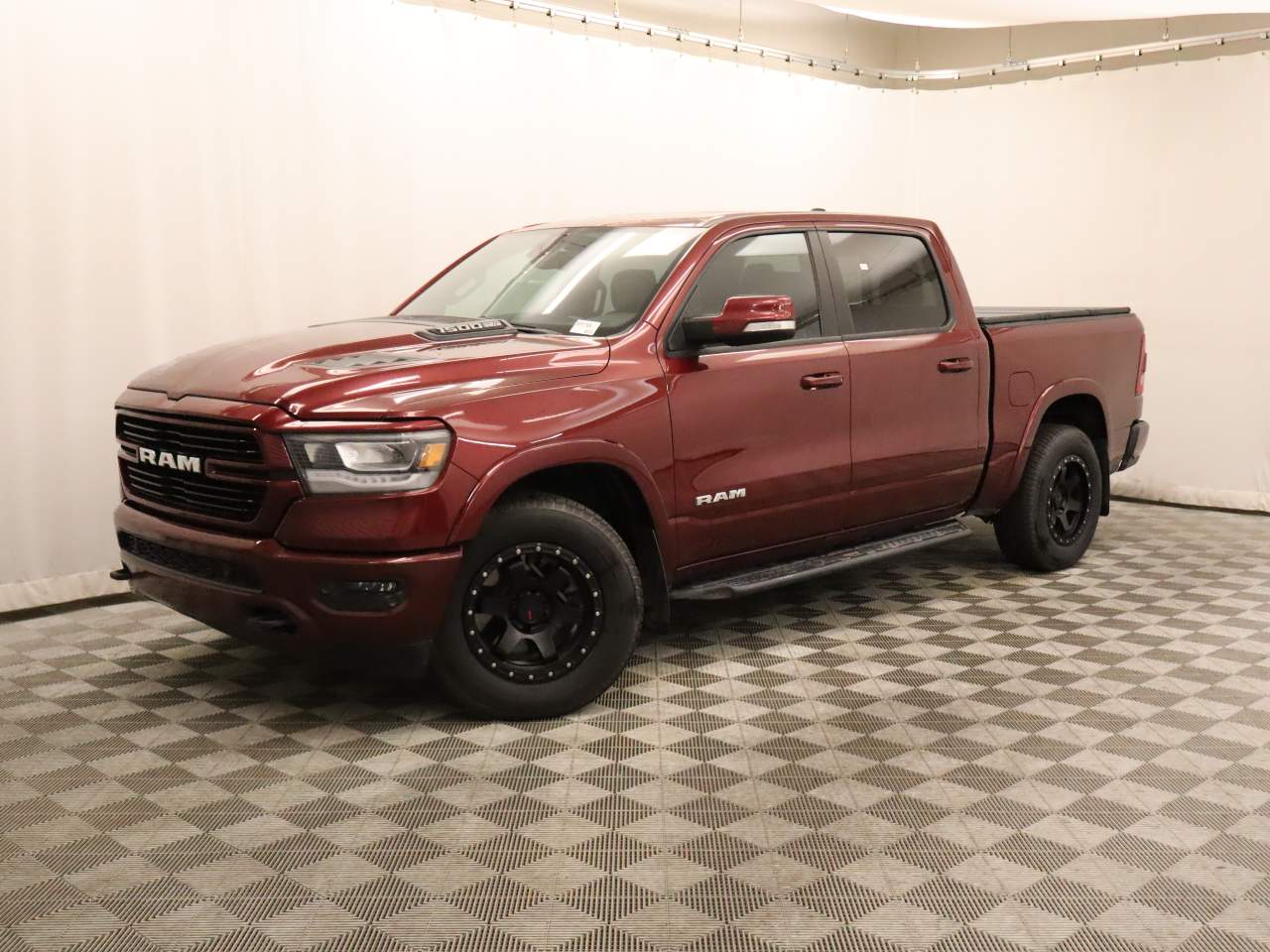 2019 Ram 1500 Laramie Crew Cab