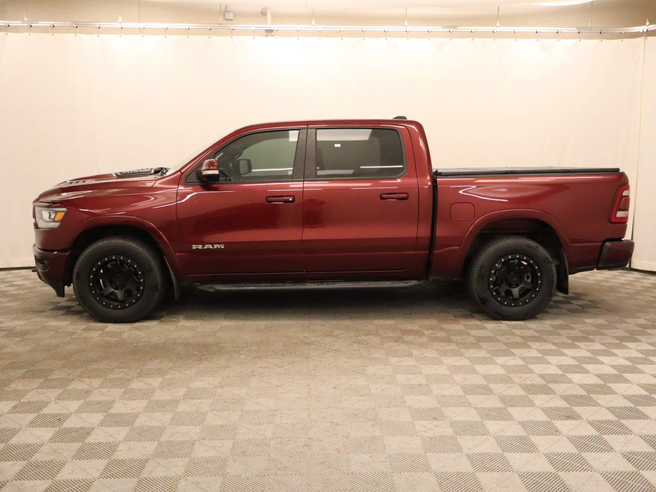 2019 Ram 1500 Laramie Crew Cab