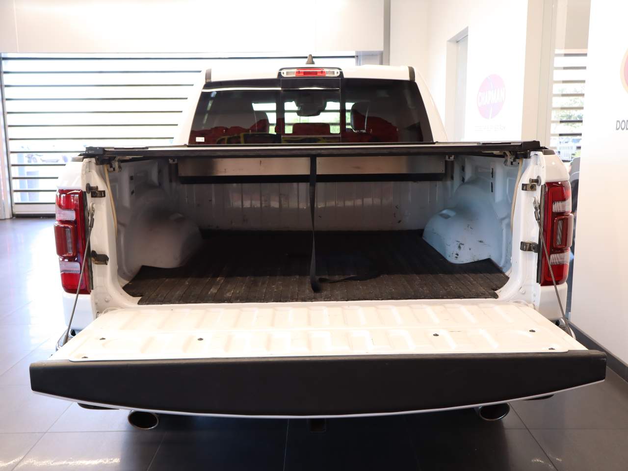 2022 RAM Ram 1500 Pickup Laramie - Photo 6