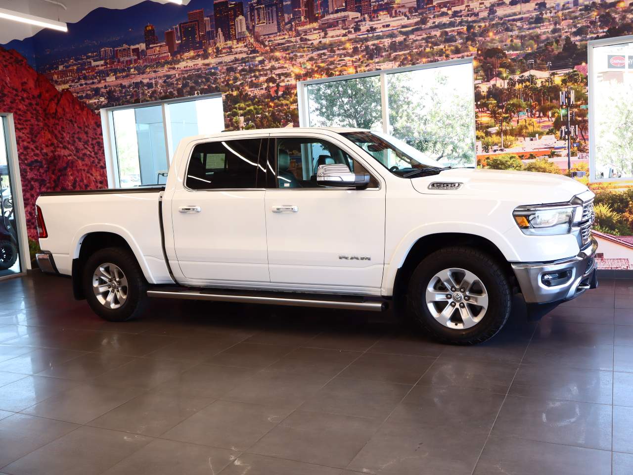 2022 RAM Ram 1500 Pickup Laramie - Photo 7
