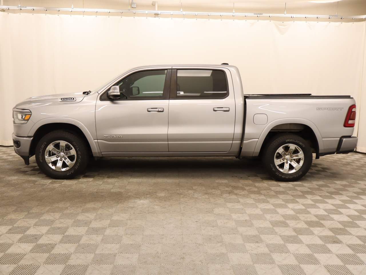 2022 Ram 1500 Laramie Crew Cab