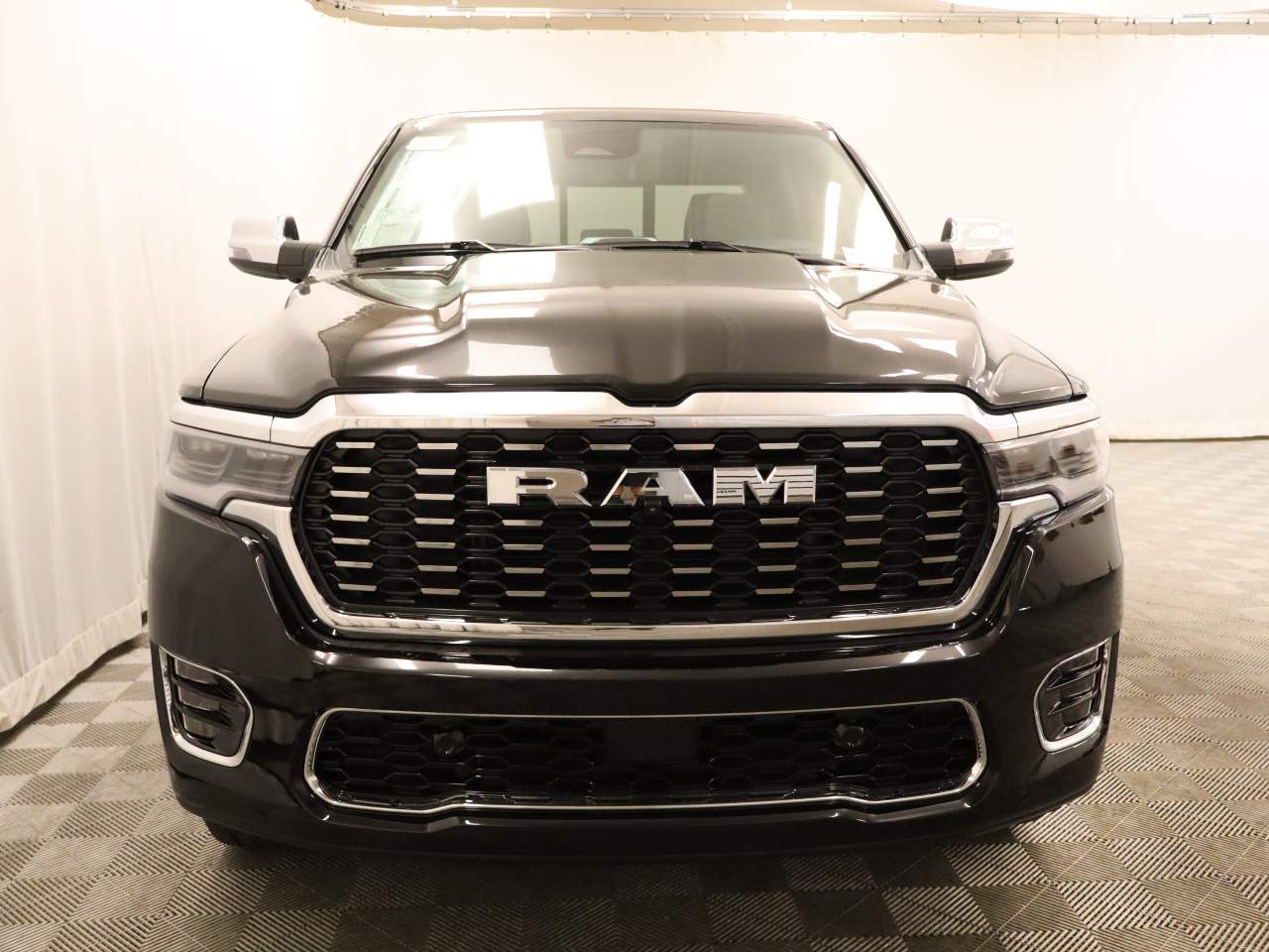 2025 Ram 1500 Crew Cab Tungsten