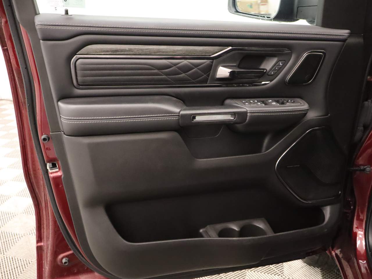 2025 Ram 1500 Limited Crew Cab